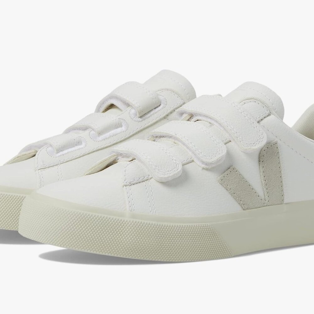 Veja Recife Logo Velcro Shoes, size 8